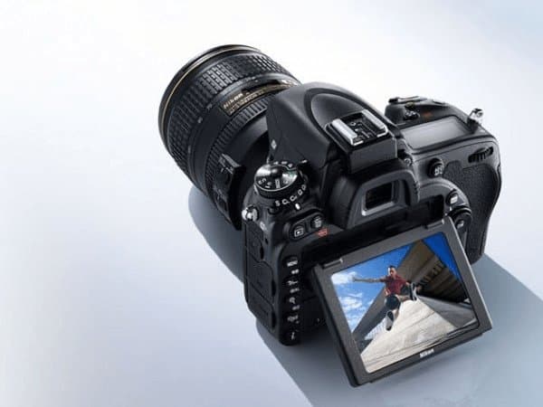 Full frame Nikon D750 D SLR e1411032150720